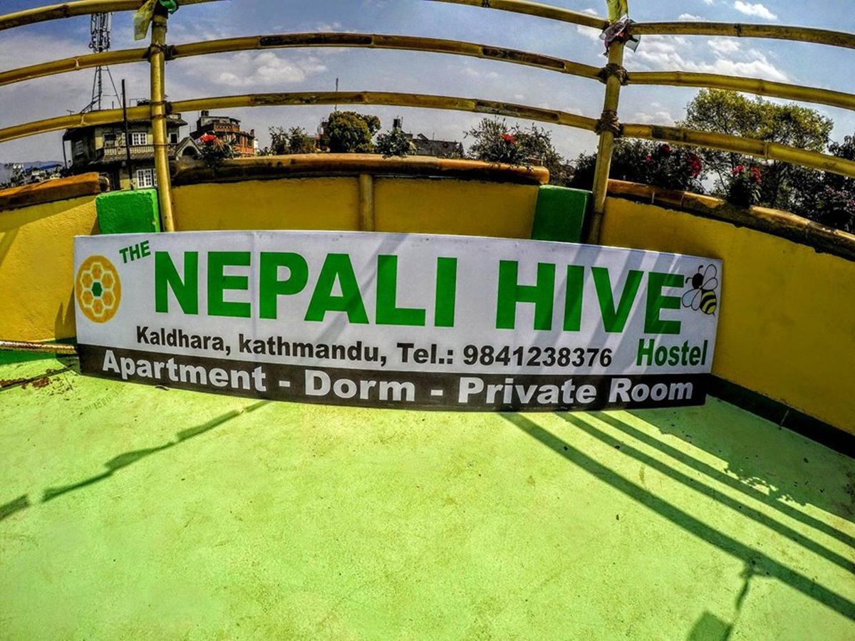 Hostel The Nepali Hive Kathmandu Exterior foto